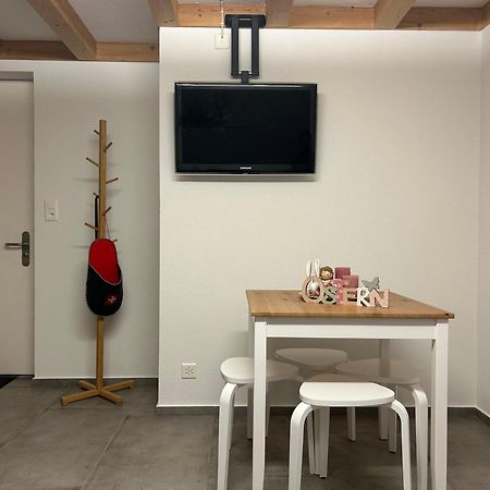Wohnung Am Postweg Netstal Bagian luar foto