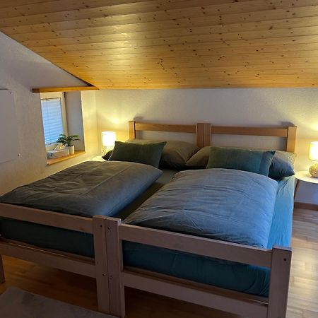 Wohnung Am Postweg Netstal Bagian luar foto