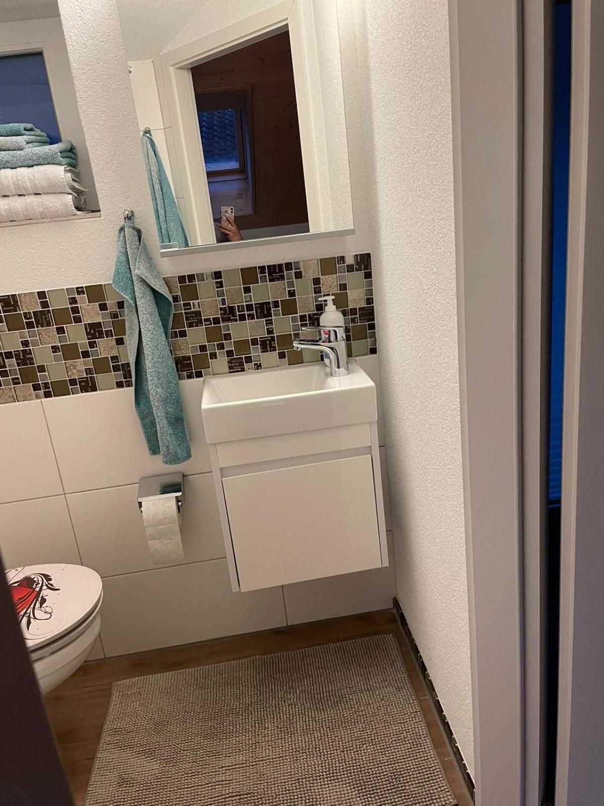 Wohnung Am Postweg Netstal Bagian luar foto